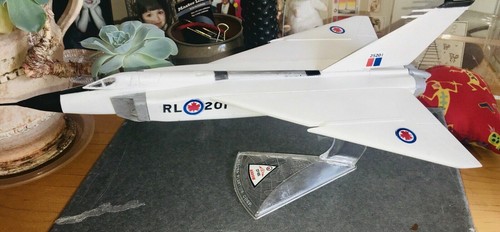 Aurora rcaf avr0 - aurora, arrow